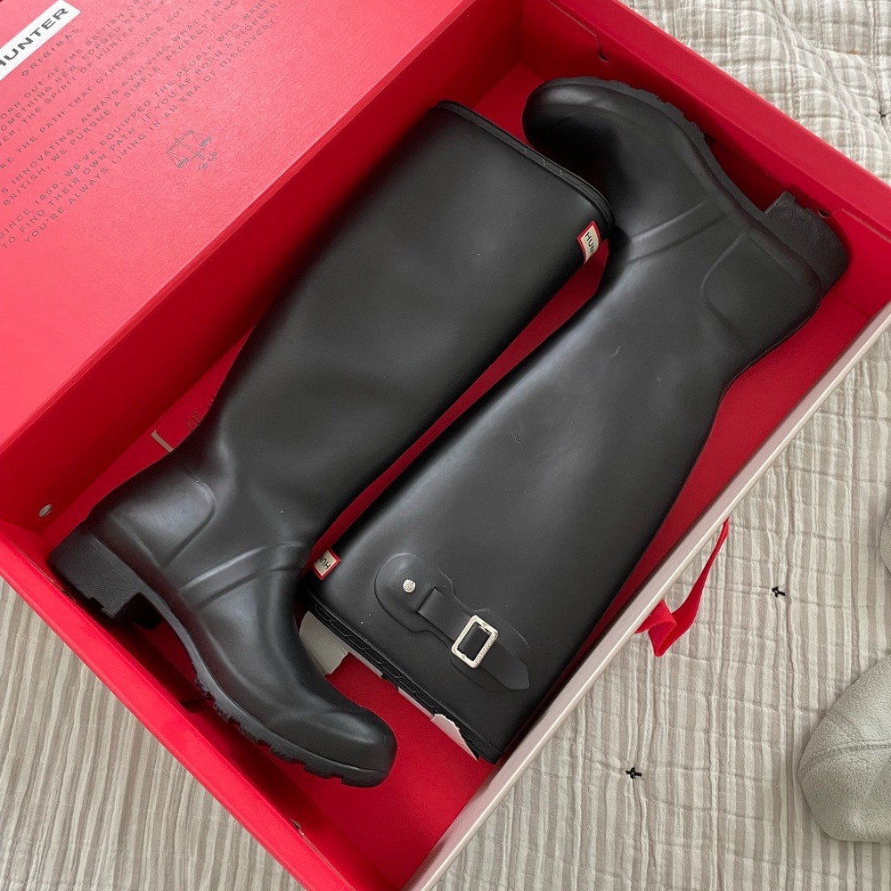 Packable Touring Hunter boots EUC